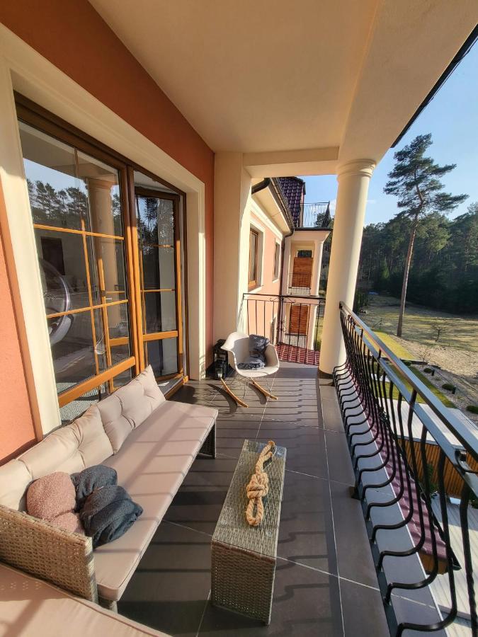 Apartament Przy Jeziorze Борне-Сулиново Экстерьер фото